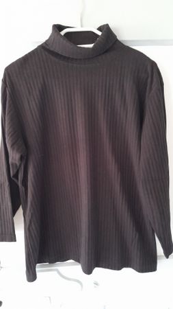 Rollkragenpullover von De Ville, Gr. L