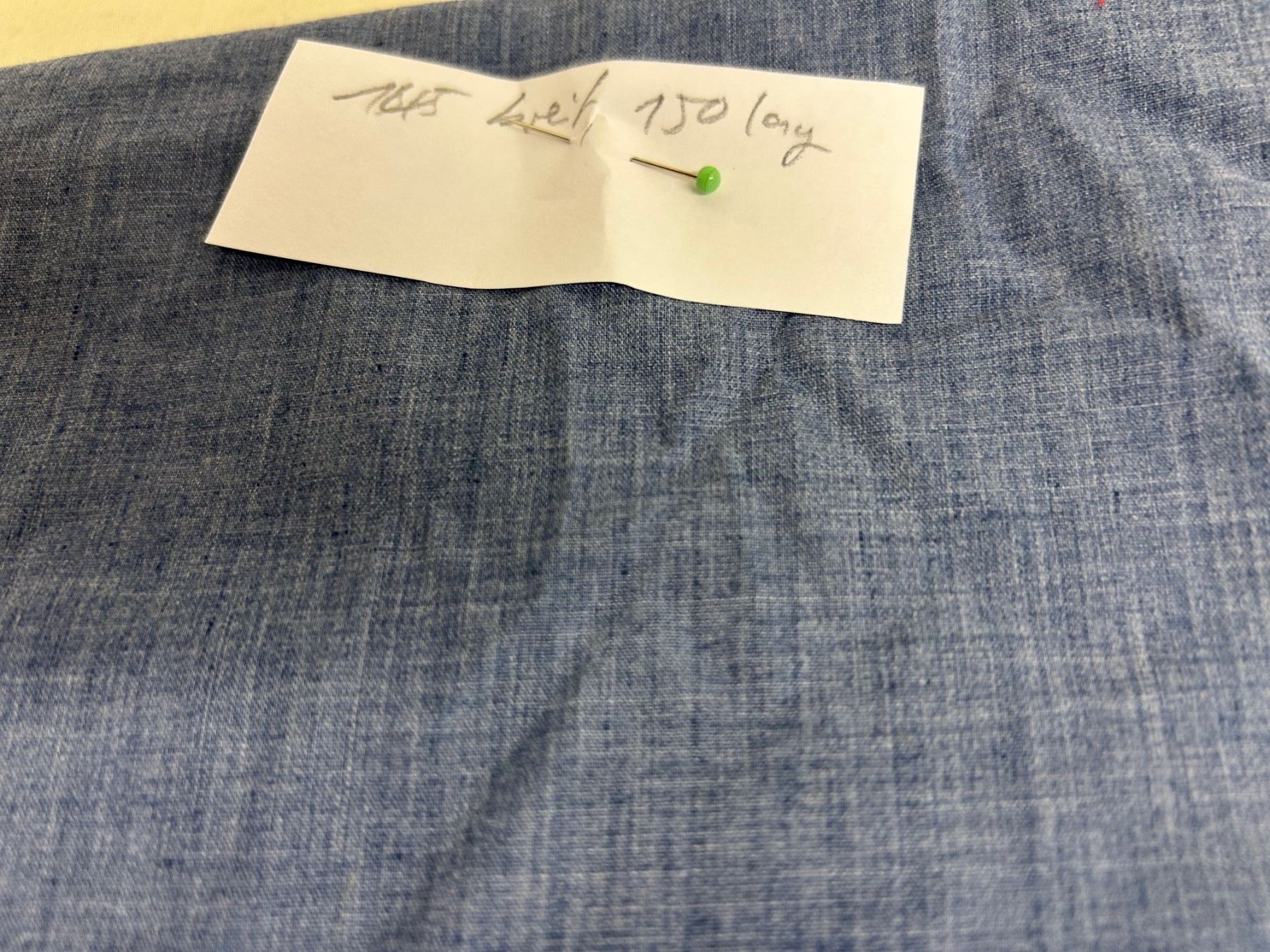 Tissus: Baumwollstoff hellblau für Hemd oder Bluse – Neuf (Voir description) à Au SG par Nadel04