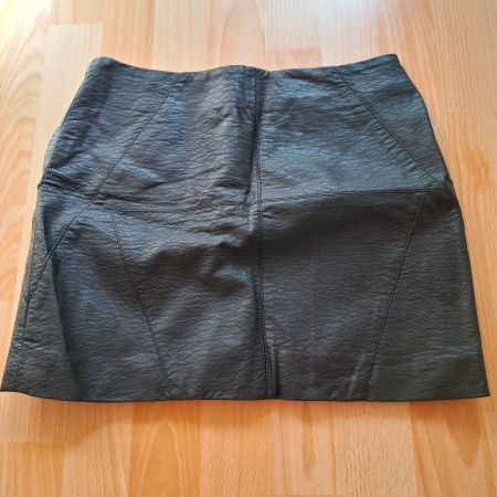 Jupe aus Kunstleder H+M