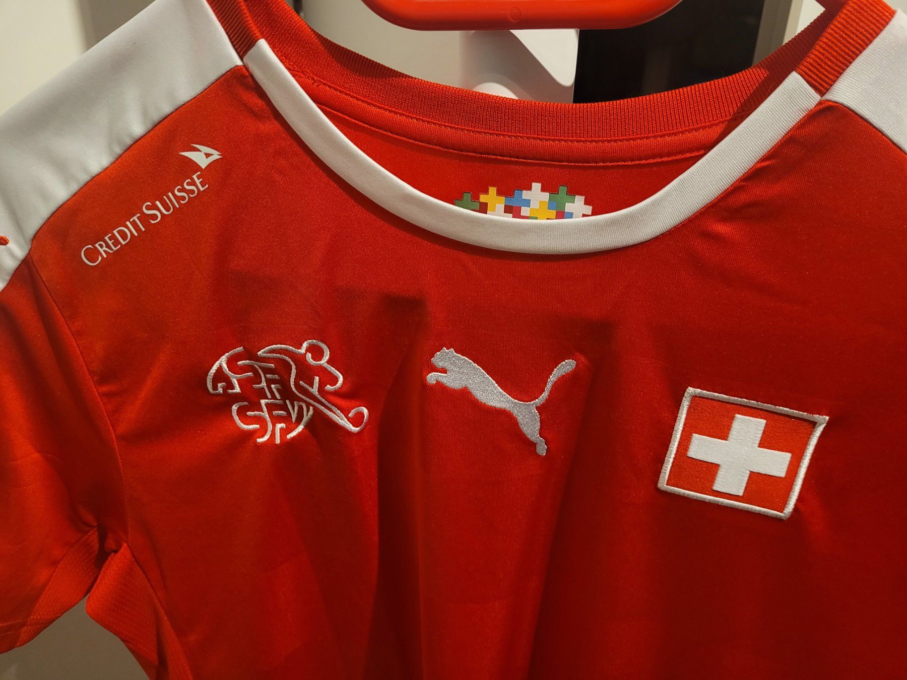 Canottiere & Pantaloni: Schweizer Trikot, Grösse S – Usato da Wallisellen venduto da sedlees 1