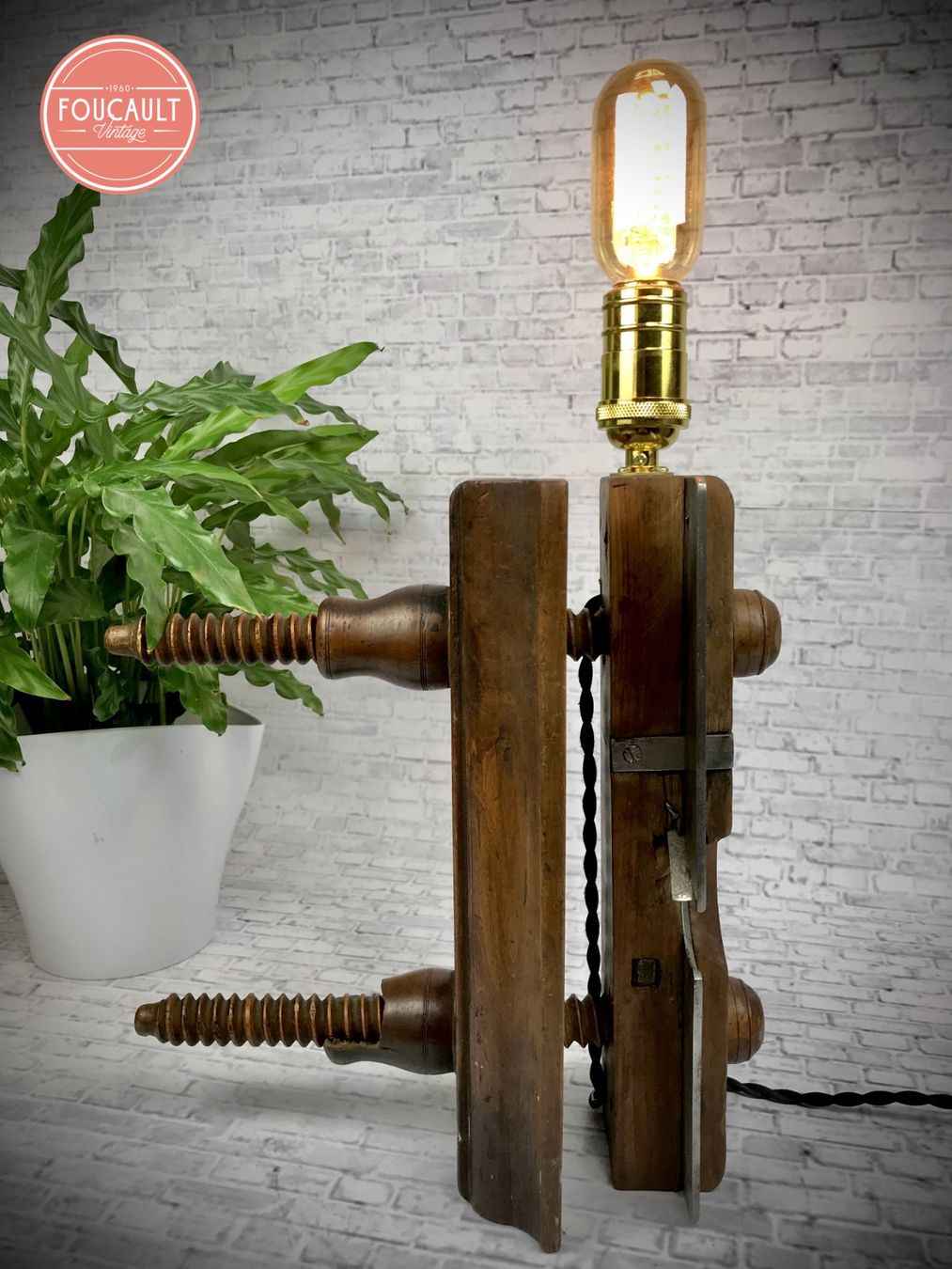 Lampade: Profilhobel als Lampe – Usato da Langnau am Albis venduto da vmff 2