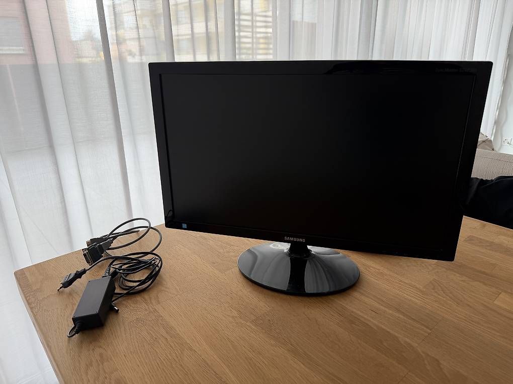 Monitor: Monitor Samsung SyncMaster – Usato da Locarno venduto da Pasky98