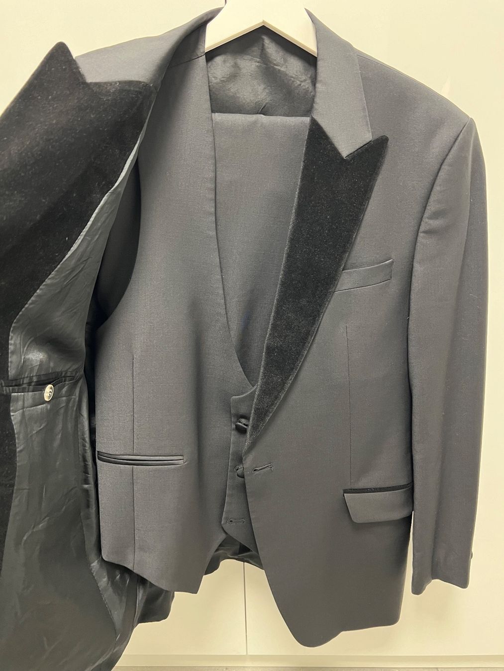 Completi: Hochzeitsanzug | Bräutigamsanzug | Black – Usato da Niederrohrdorf venduto da fero90 3