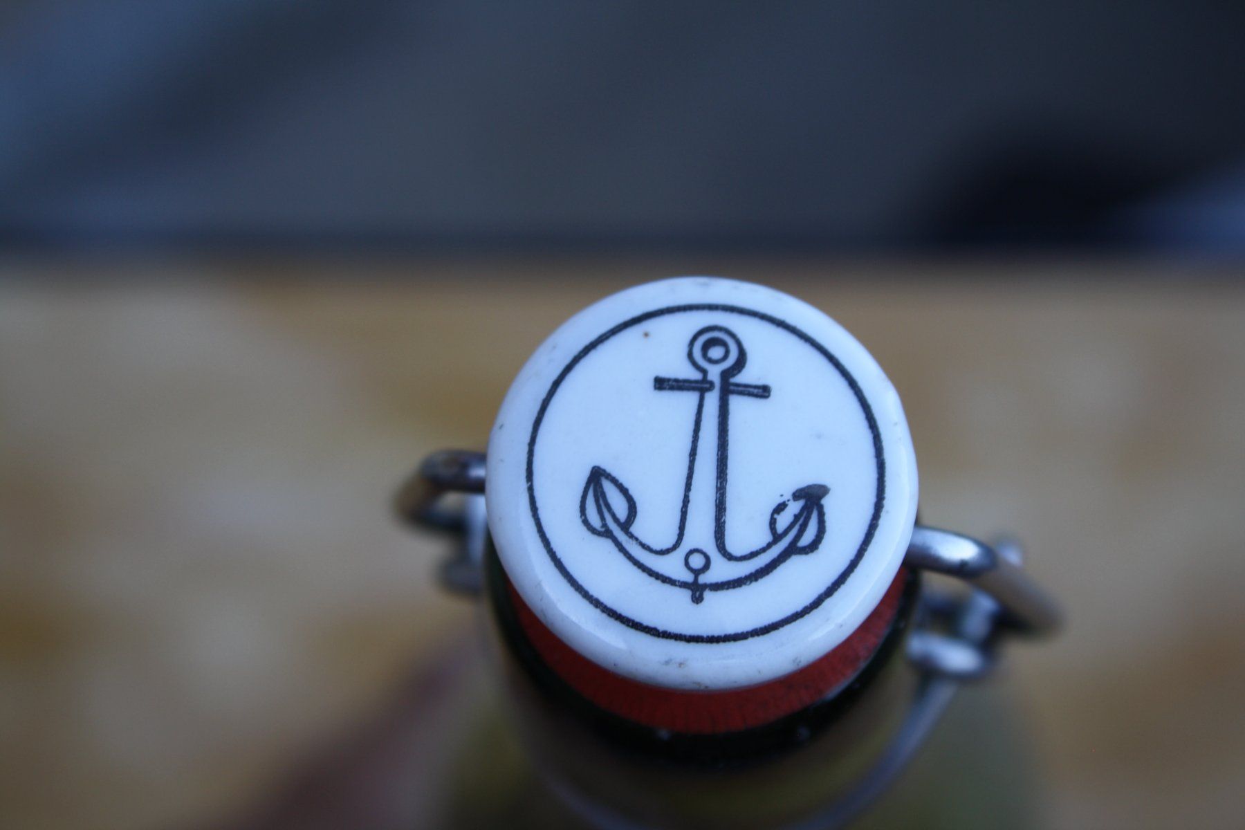 Bicchieri, Caraffe & Bottiglie: ANKER EXPORT ALTE BIERFLASCHE BÜGELFLASCHE BASEL – Usato da Wauwil venduto da Pneuedy 1