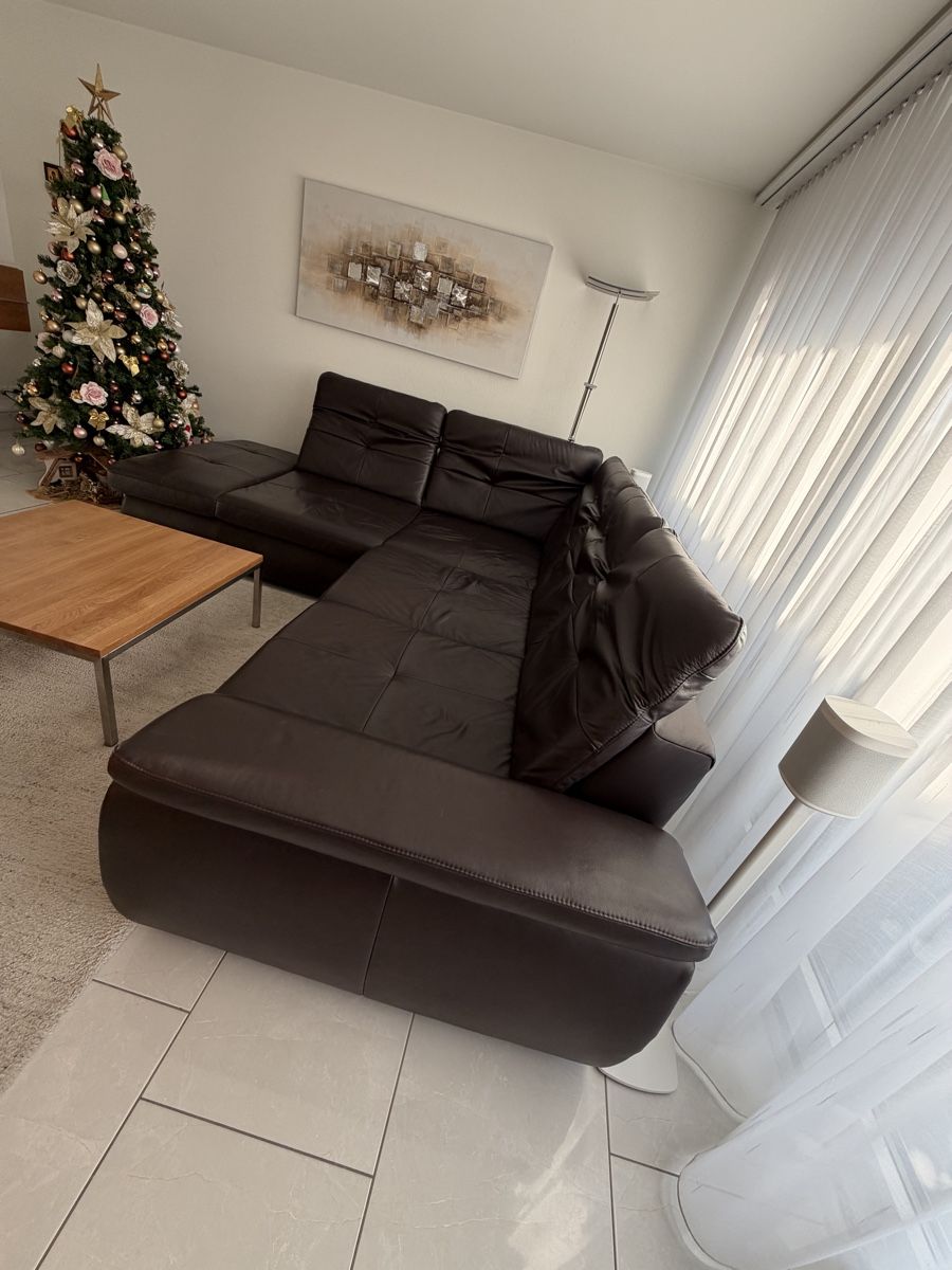 Divani: Elegante Leder-Wohnlandschaft mit Relax- & Bettfunktion – Usato da Berikon venduto da mil_y6qj 6