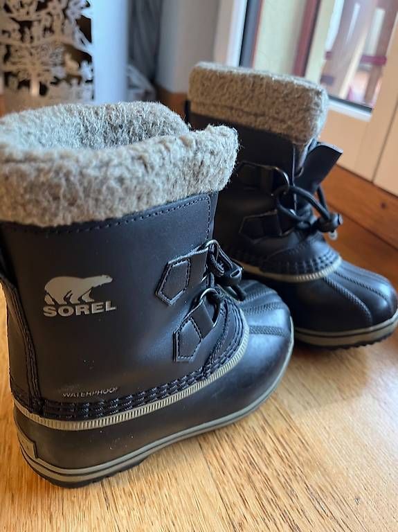 Scarpe per ragazzi: Sorel Boots Grösse 28 – Usato da Zürich venduto da VeronikaMorach