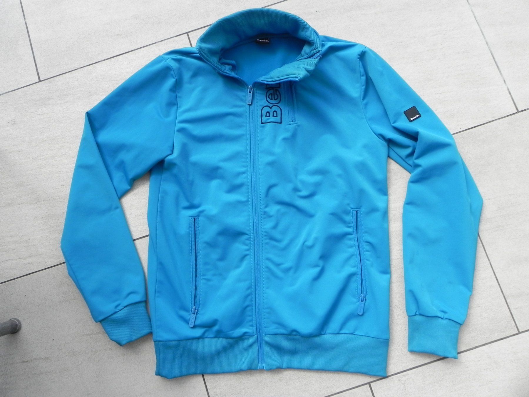Bench Giacche: Bench Jacke Grösse S – Usato da Stallikon venduto da pcerny16 1