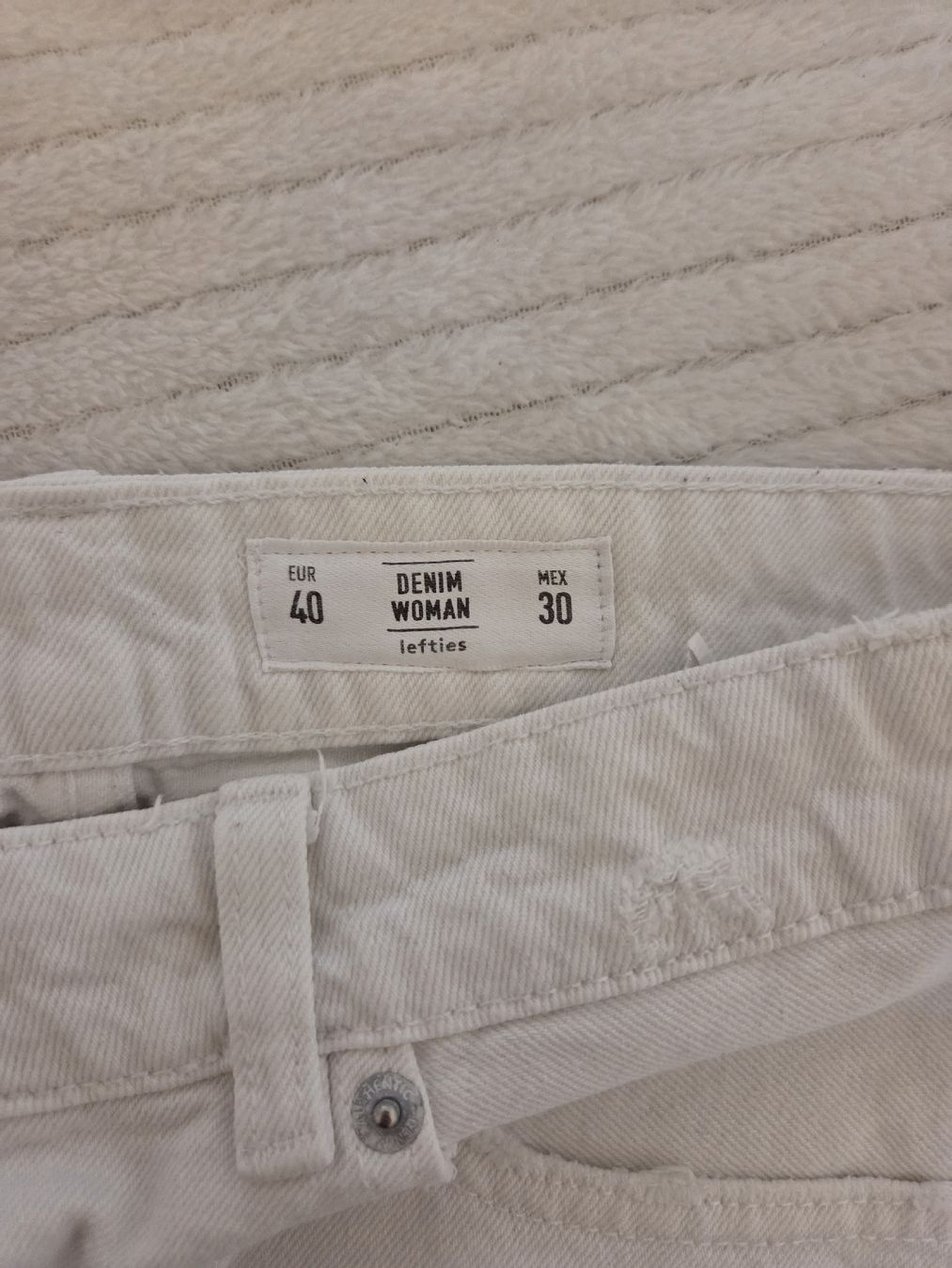 Hosen: short – Neu (gemäss Beschreibung) aus Lausanne von hel_ll2g 2