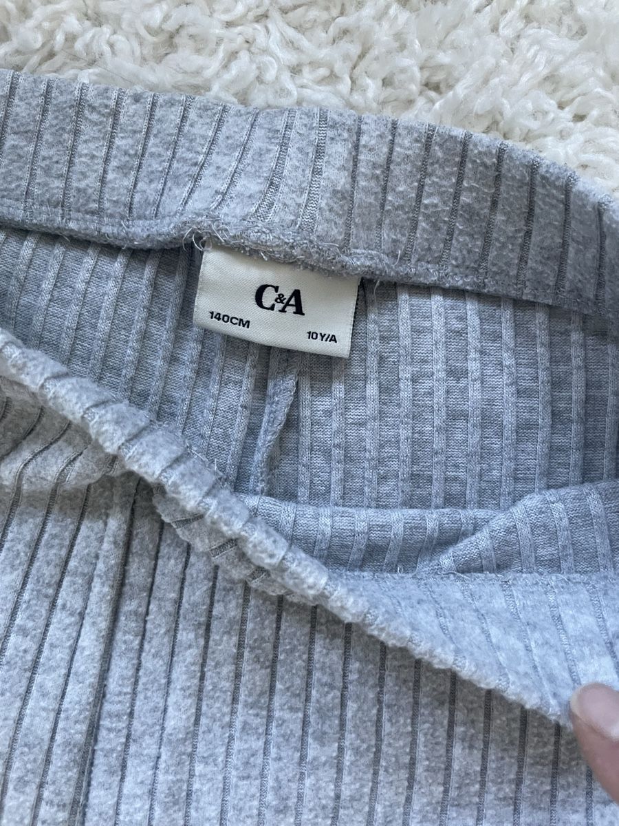 C&A Ensembles coordonnés: Ensemble C&A gris texturé taille 140 cm – Neuf (Voir description) à Versoix par Pti-pois 3