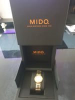 Swiss Made RODANIA DAMENUHR 30mm schöne uhr