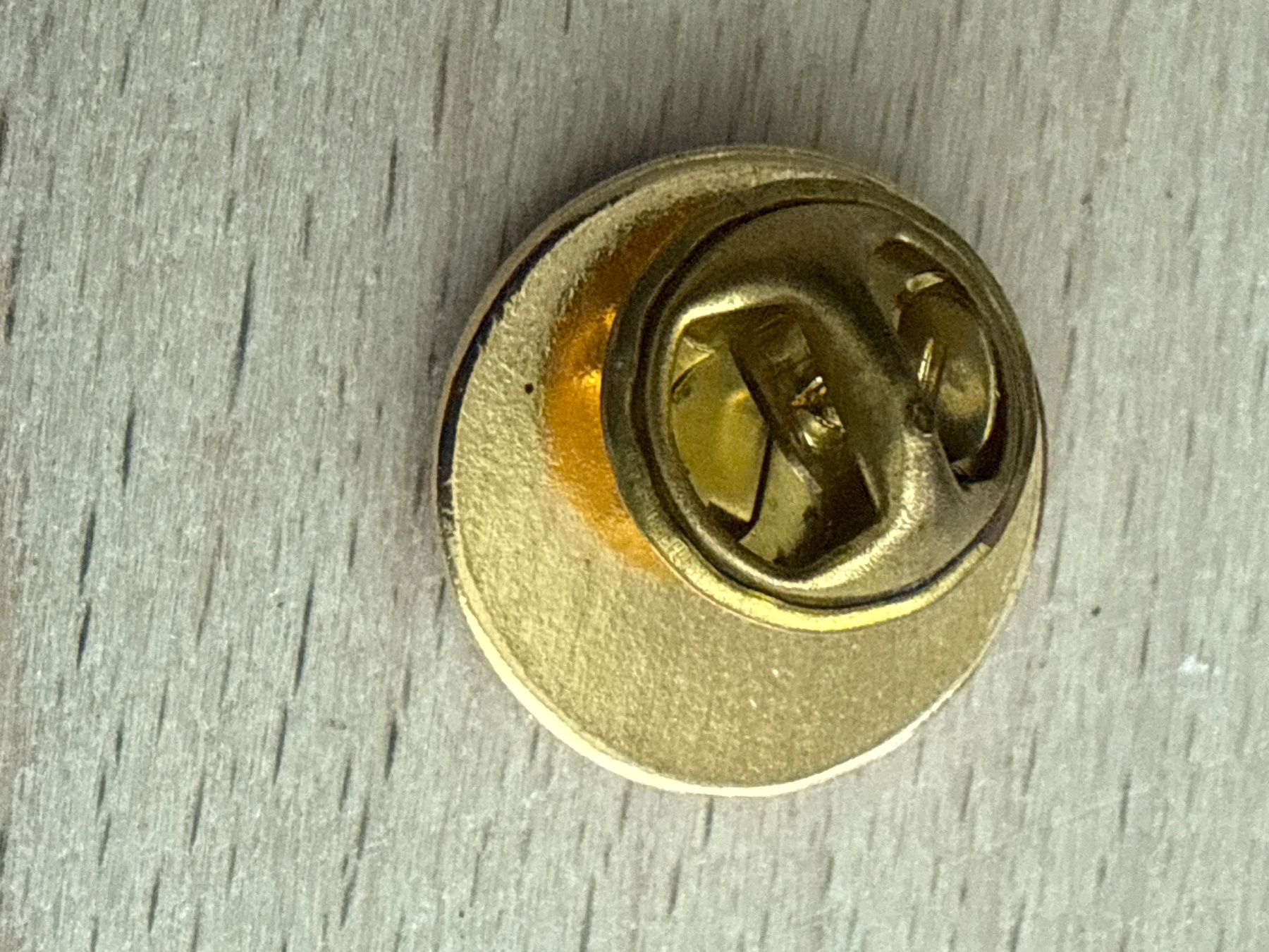 Plaquettes & Badges: Pin Jeffrey Basel – D'occasion à Glattbrugg par Schweigmatt 1