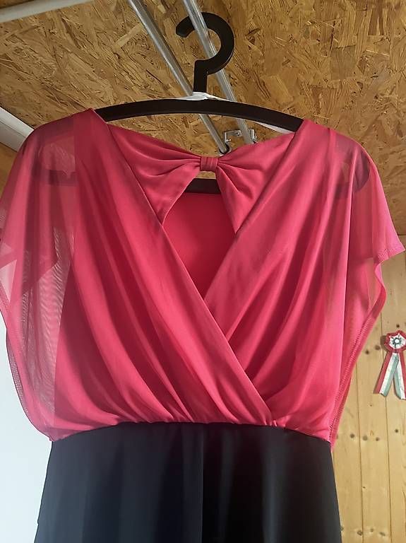 Robes: Elegantes Abendkleid - Grösse L – D'occasion à Grüningen par Zani87 2