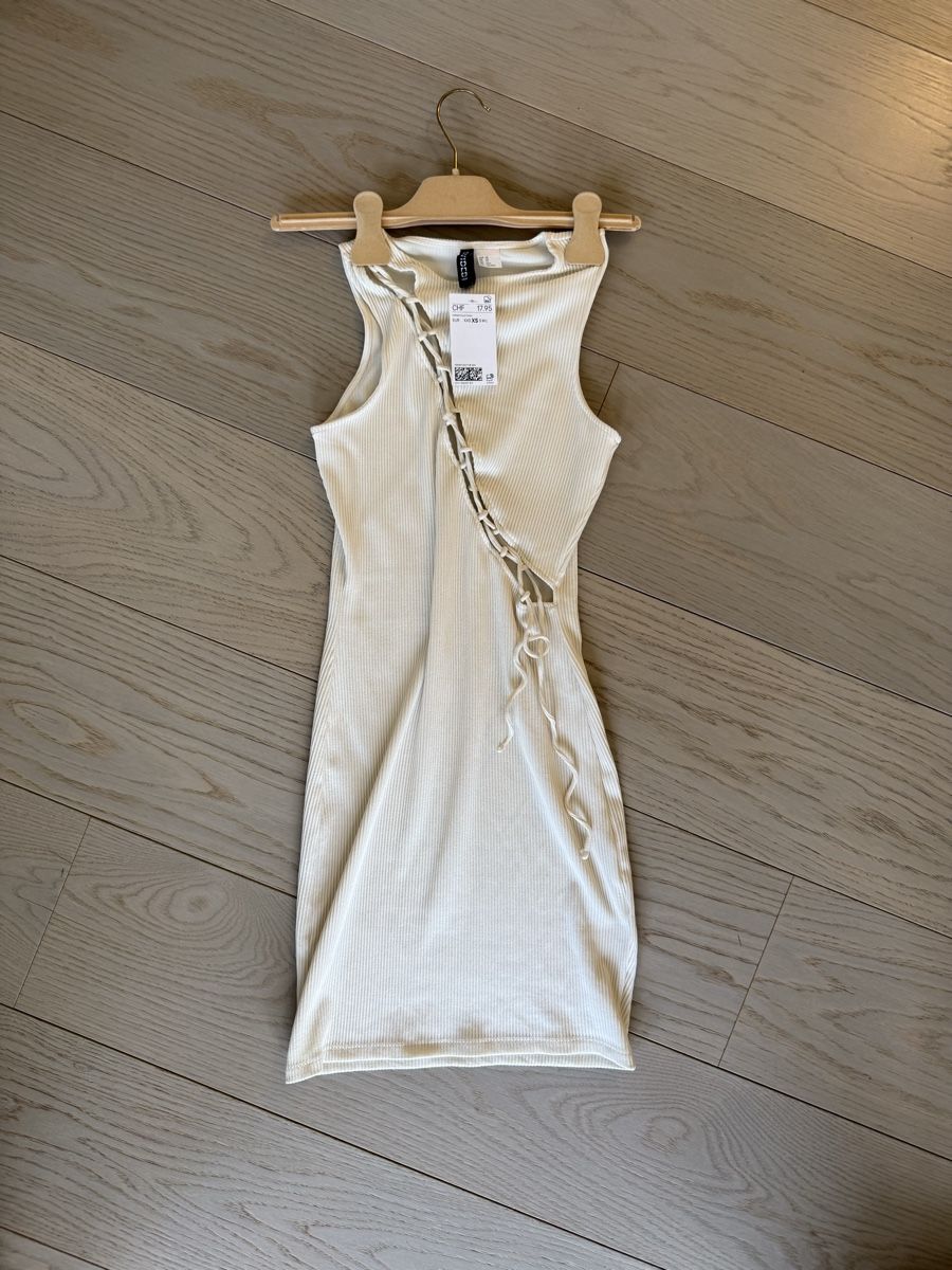 H&M Vestiti: Robe H&M neuf avec etiquette taille-xs – Nuovo e nell'imballaggio originale da Genève venduto da iry_67wr 1