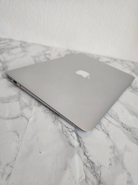 Apple Notebooks: MacBook Air i5 |4 Go RAM | SSD 256Go – Gebraucht aus Renens VD von MTD2211 5