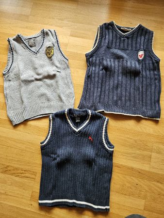 3 Strickwesten für Jungen, Gr. 110/116, Guter Zustand!