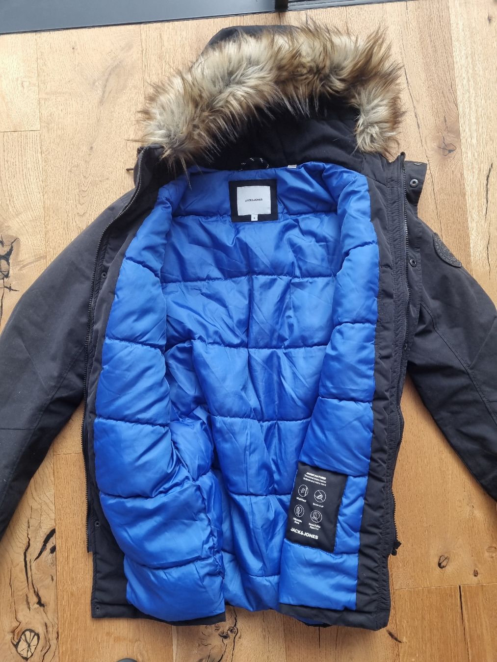 Cappotti: Parka Jack & Jones Gr.S – Usato da Brütten venduto da gupi1717 2