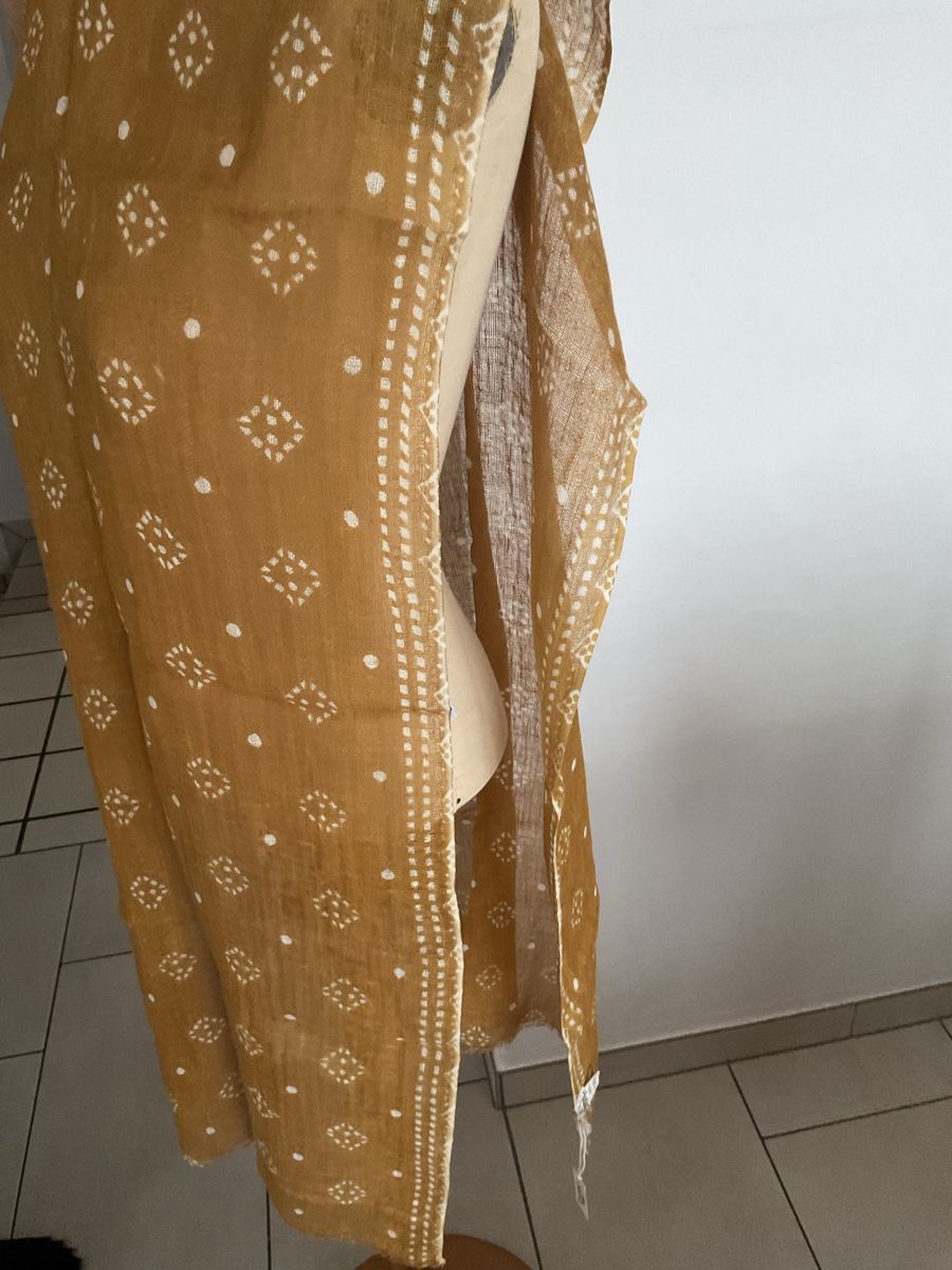 Foulard & Sciarpe: Linen Schal Fata Morgana – Nuovo (secondo la descrizione) da Wil ZH venduto da RiccardaWegmann