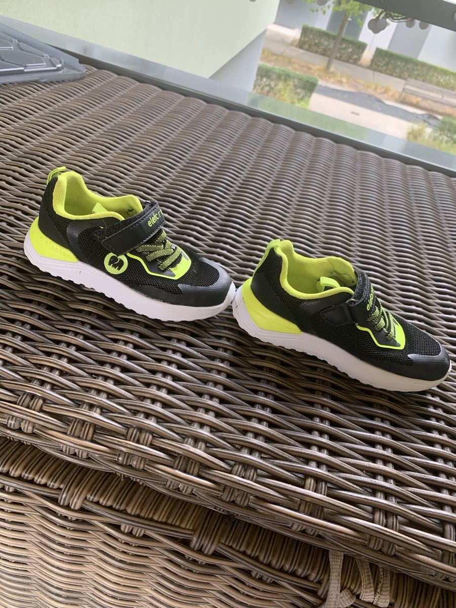 Schuhe für Jungen: Kinder Turnschuhe  – Gebraucht aus Pratteln von ser_lnf5 1