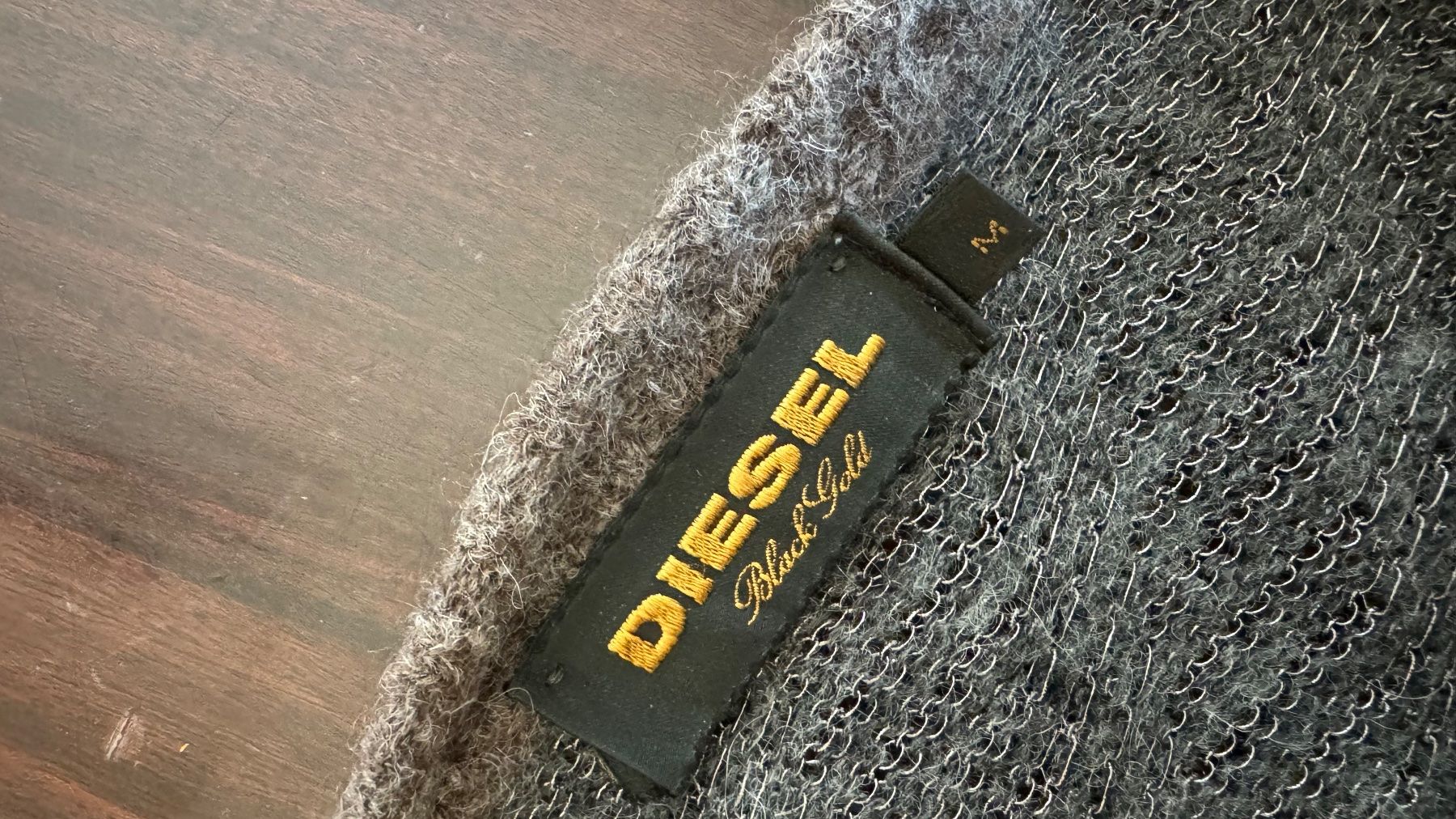 Diesel Jacken: Diesel Strickjacke Damen Grösse M – Gebraucht aus Zollikon von rundbsurf 6