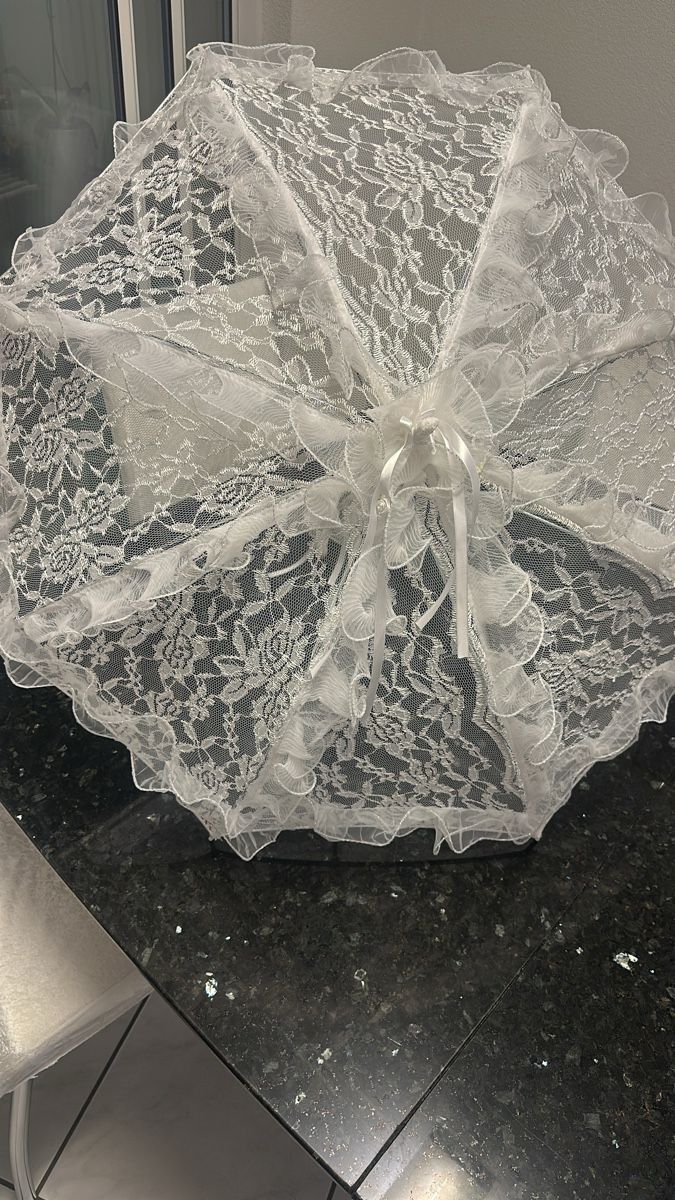 Ombrelloni: Schirm Hochzeit – Usato da Oberentfelden venduto da ulli03