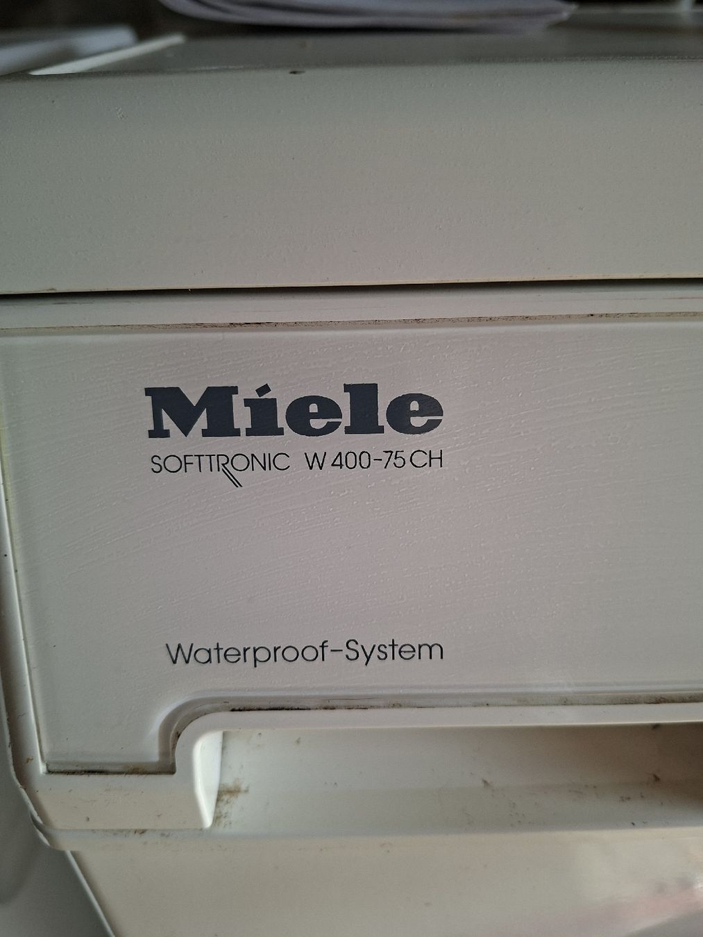 Miele Waschmaschinen: Miele SOFTTRONIC W400-75CH Waschmaschine – Gebraucht aus Reigoldswil von Stefu05 1
