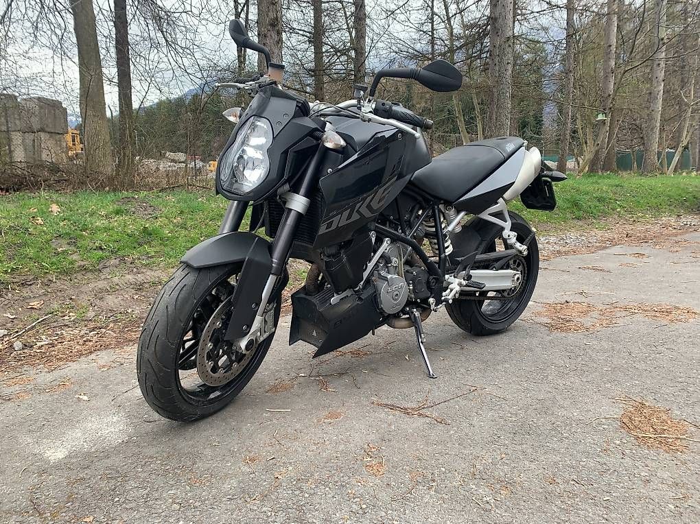 KTM Strasse: KTM 990 Superduke – Gebraucht aus Aigle von Lesaiglons15 1
