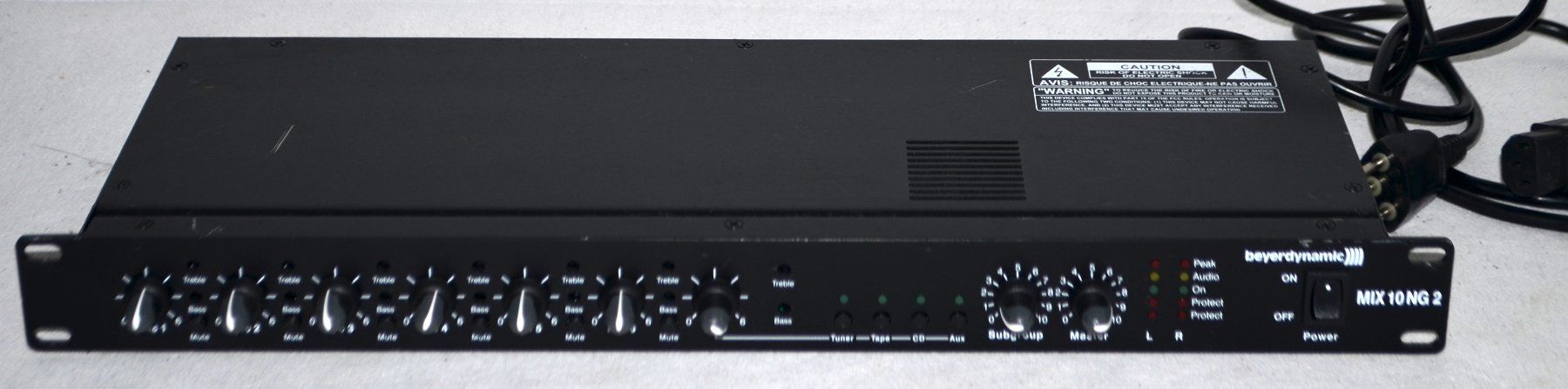 Console di mixaggio: Beyerdynamic MIX 10 NG2 Mikser / table de mixage – Usato da Collonges venduto da arashee