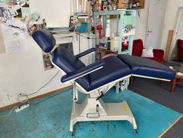 Professionelle Tattoo-/Behandlungsliege Brusaferri