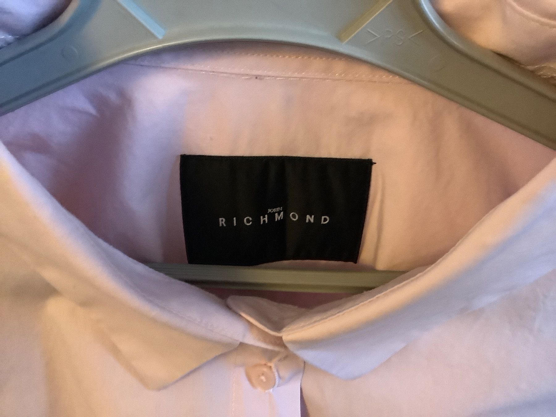 Camicette: Hemdbluse von John Richmond – Usato da Triesen venduto da boston7 2