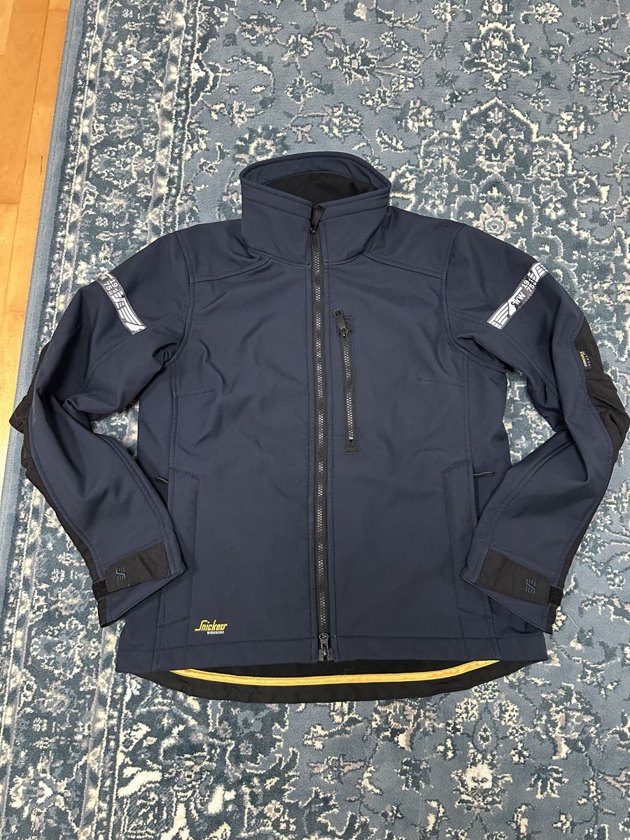 Snickers Giacche: Snickers Workwear Softshell Jacke blau  – Usato da St. Gallen venduto da 987JDBA