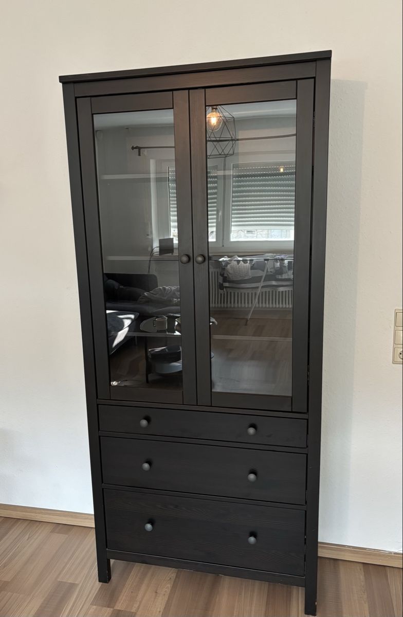 Ikea Vitrinen: Hemnes Vitrine Ikea Schwarz – Gebraucht aus Waldenburg von Giuse12
