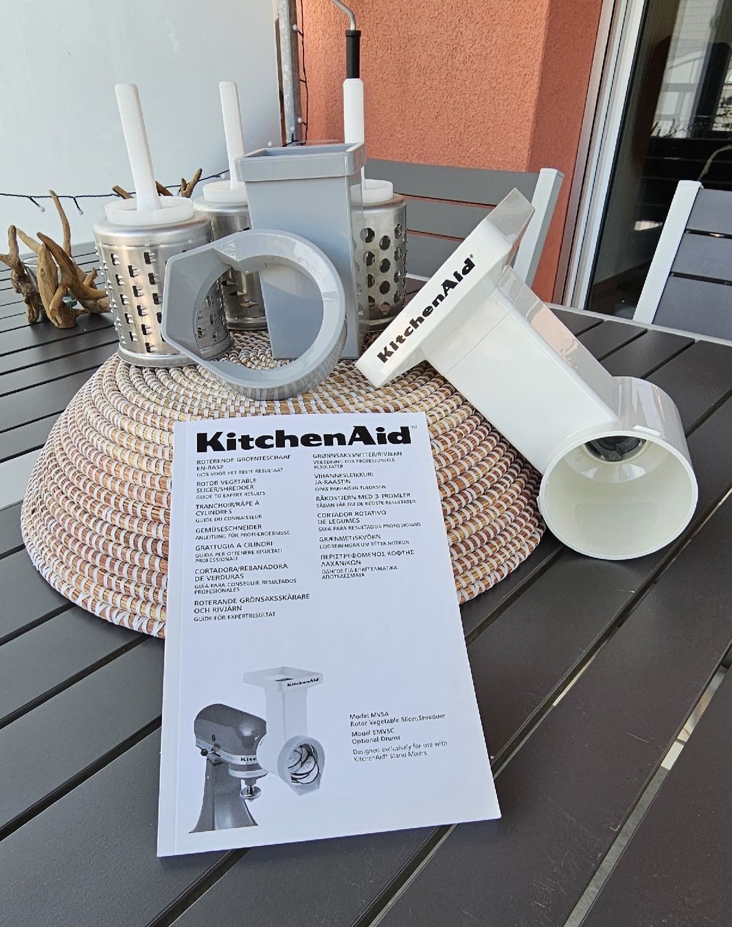 Kitchenaid Elettrodomestici da cucina: KitchenAid Gemüseschneider – Usato da Kollbrunn venduto da Antikmann