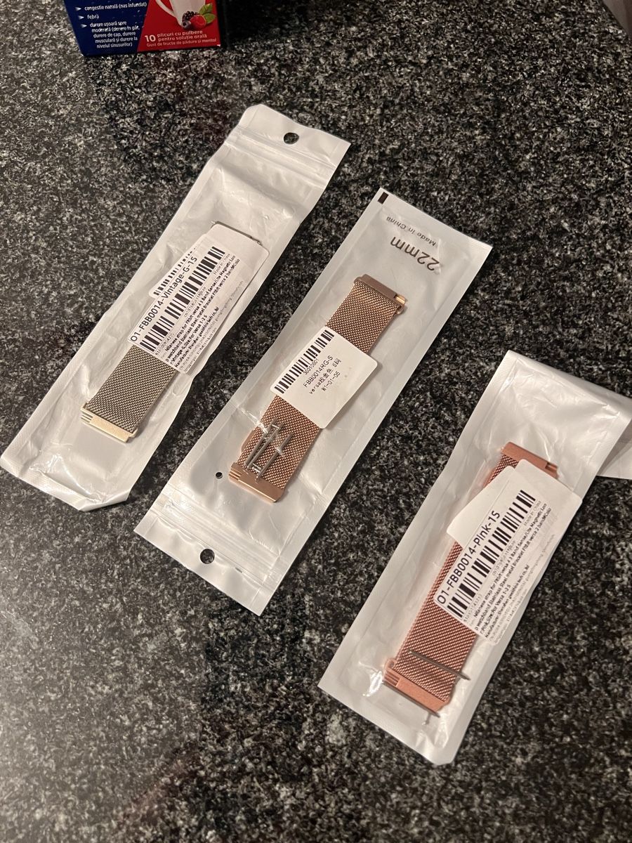 Bracciali & Braccialetti: Fitbit Armbänder Versa 2 , 22mm, Neu & ungebraucht! 3er Set – Nuovo e nell'imballaggio originale da Winterthur venduto da ChicMarkt 3