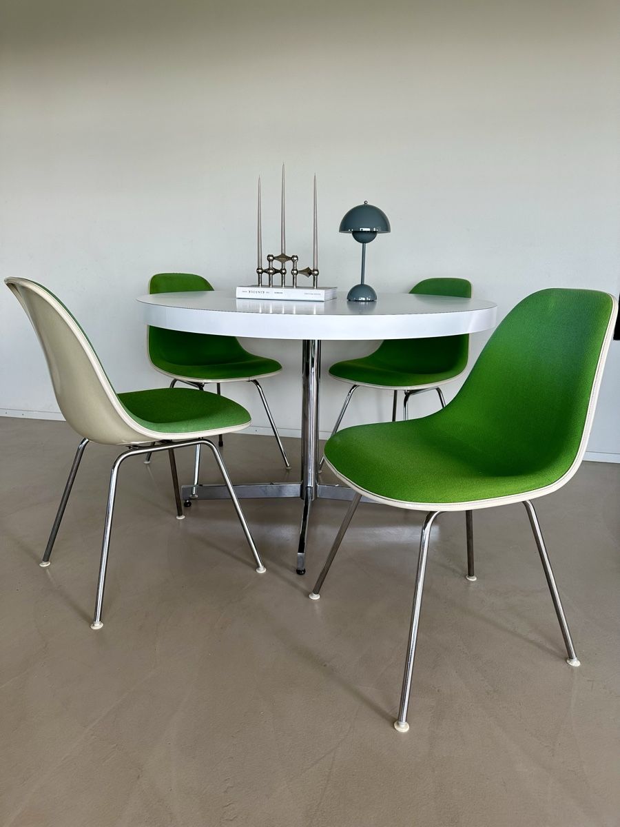 Tische: 70er Vintage-Design Esstisch – Gebraucht aus Dagmersellen von Kimchen2012