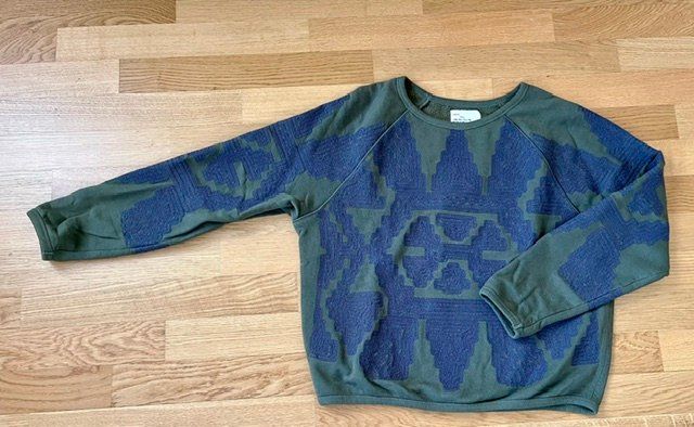 Maglioni & Felpe: Sweat brodé – Usato da Genève venduto da gva_7snz