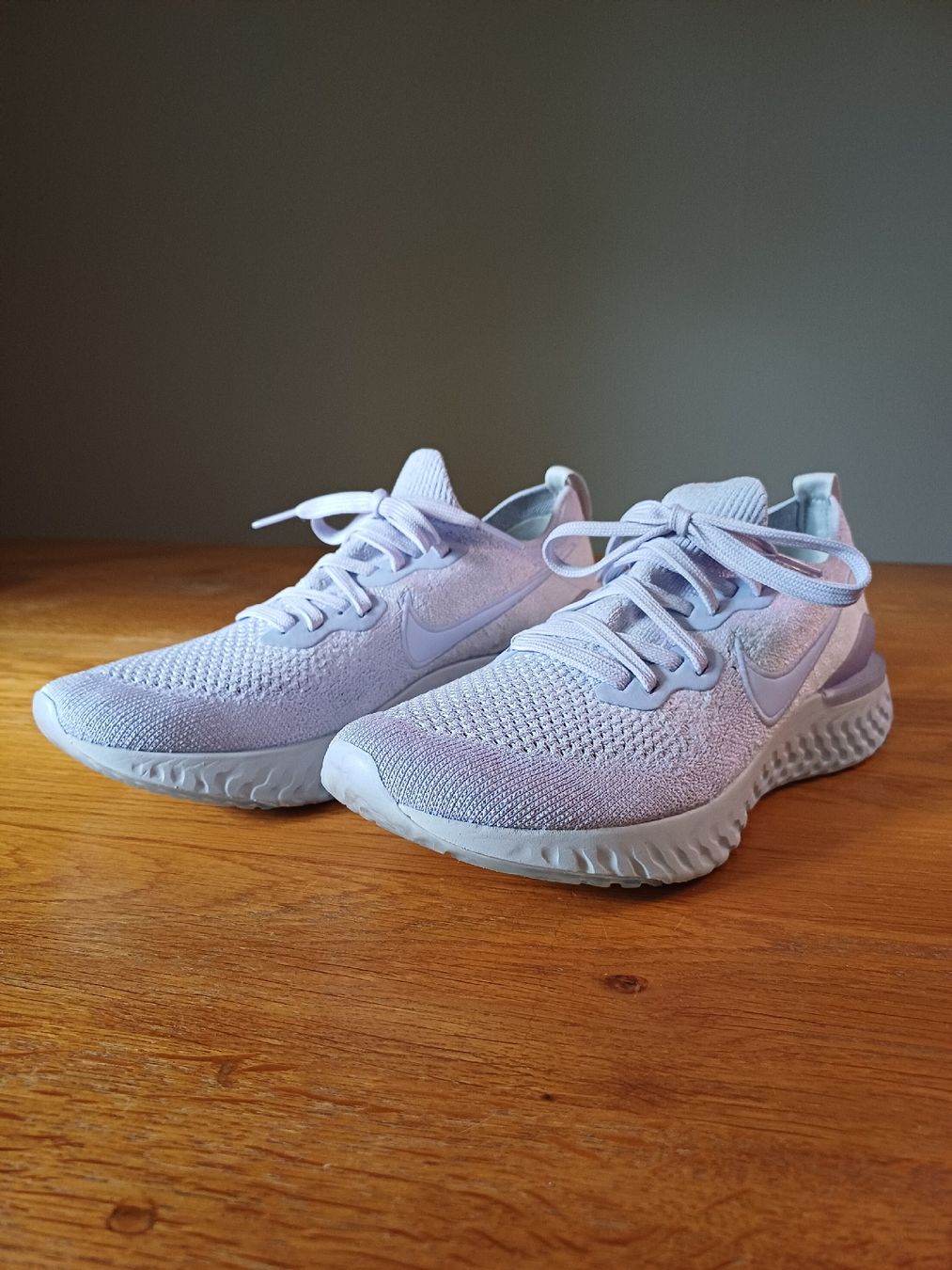 Nike Chaussures femmes: ++ NIKE Epic React Flyknit Gr. 39 ++    – Neuf (Voir description) à Kreuzlingen par jen_xdg7 6