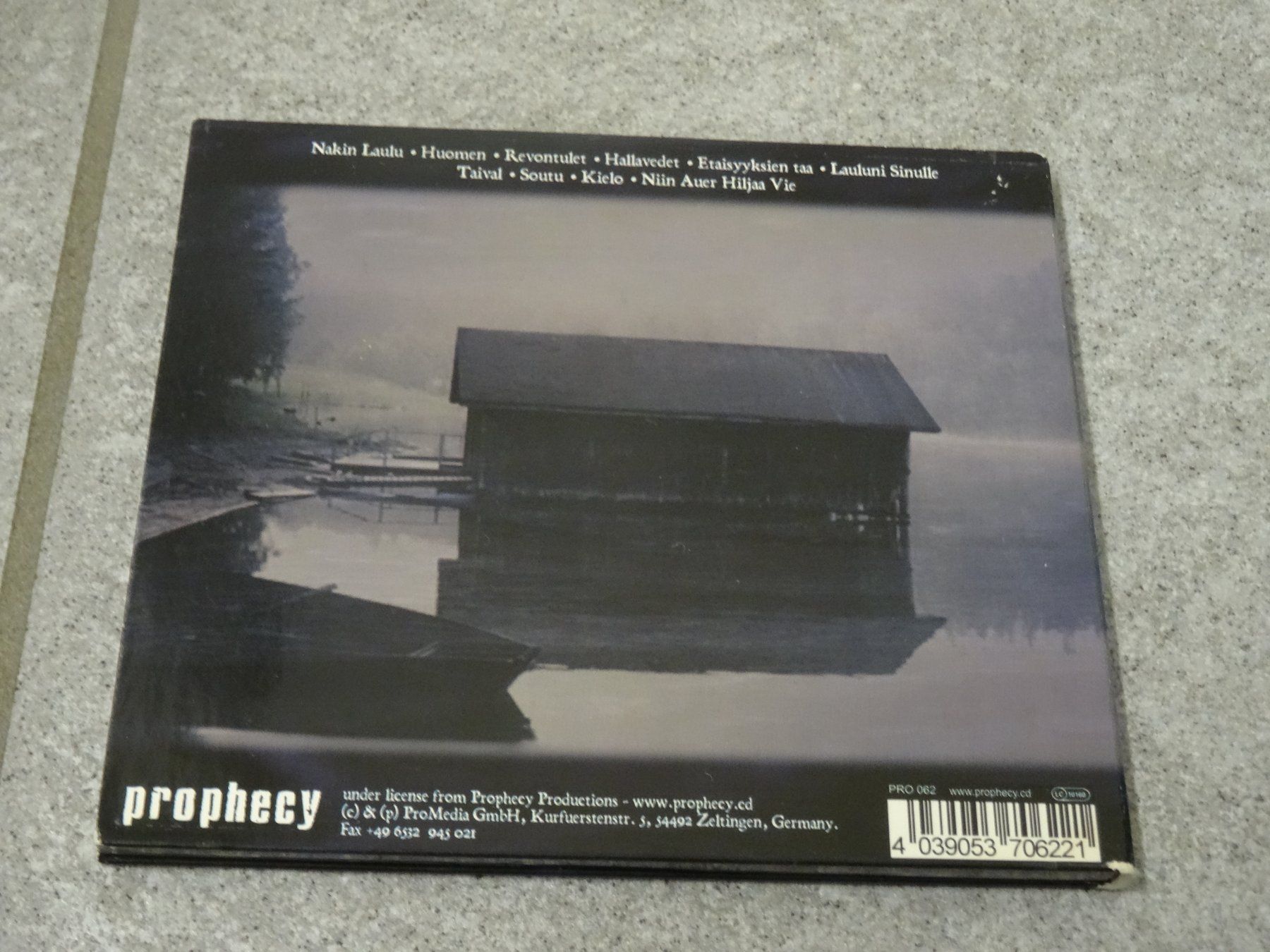 CDs: Tenhi - Kauan CD – Gebraucht aus Olten von Disc-Ausverkauf 1