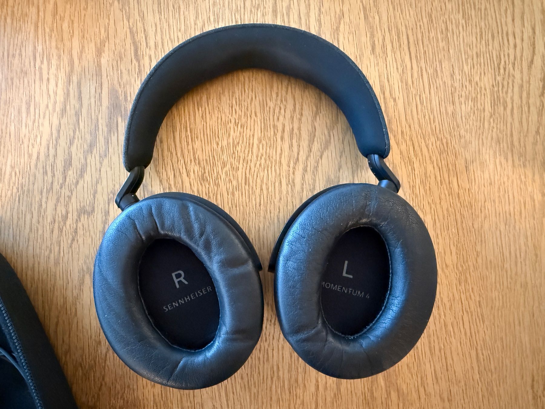 Sennheiser Cuffie: Sennheiser Momentum 4 Wireless – Usato da Neuchâtel venduto da Helljibz 2
