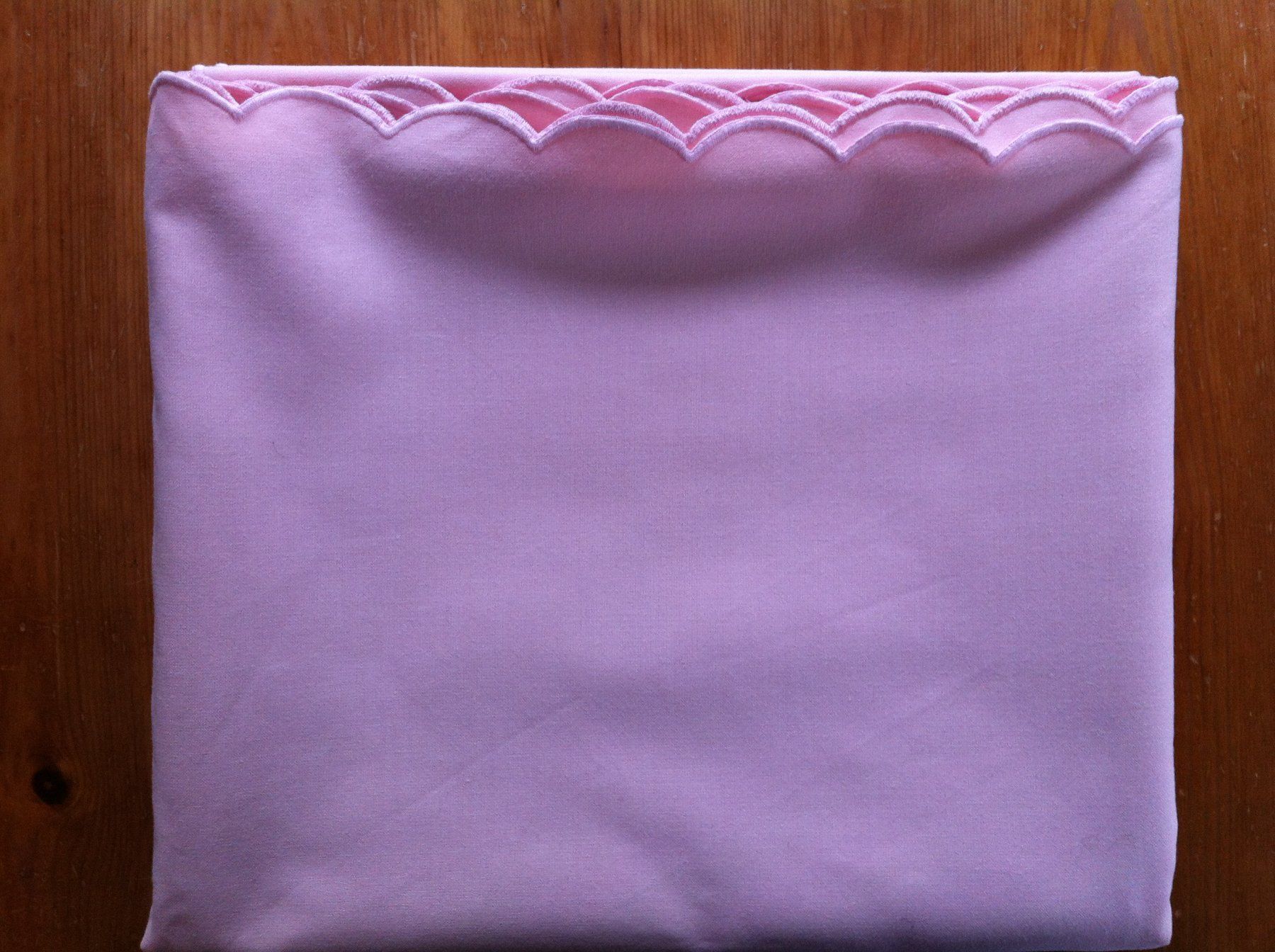Altra biancheria da tavola: Tischdecke rosa 2.40m  x 1.40m – Usato da Brunnen venduto da Artemis53 3