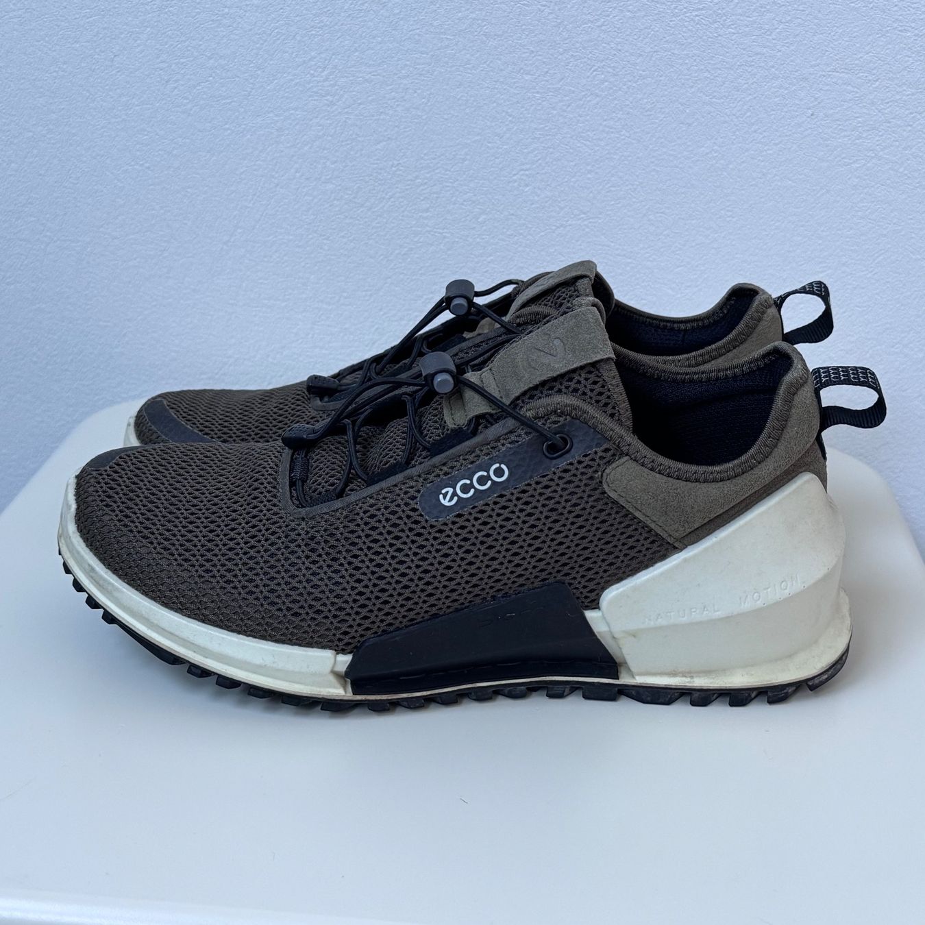 Ecco Scarpe da uomo: Ecco Biom Mesh Sneaker Gr.41 – Usato da Solothurn venduto da Manjascha