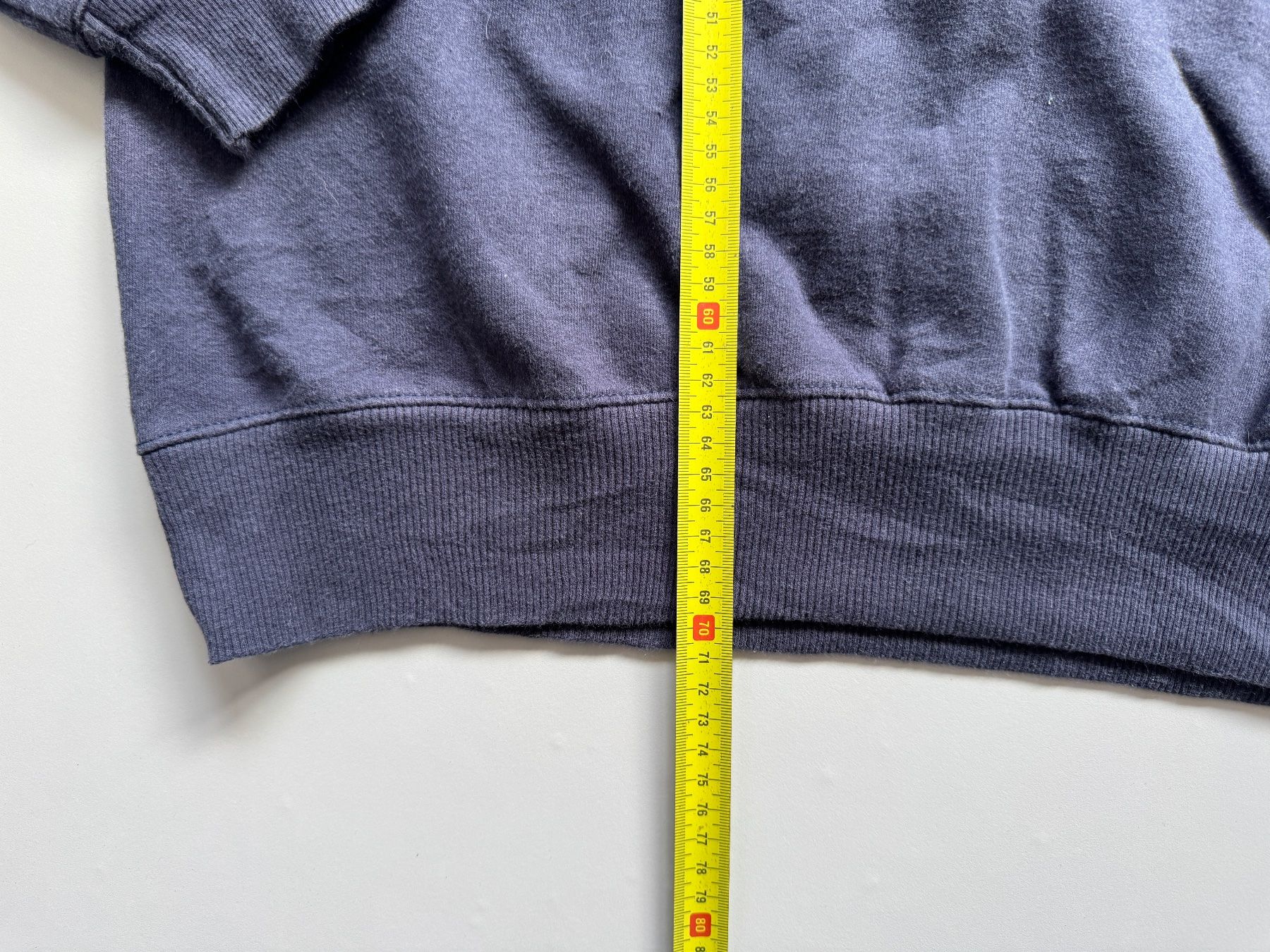 Champion Maglioni & Felpe: Champion Sweatshirt pullover crewneck Sz M – Usato da Neuchâtel venduto da _Easy_to_Find_ 4