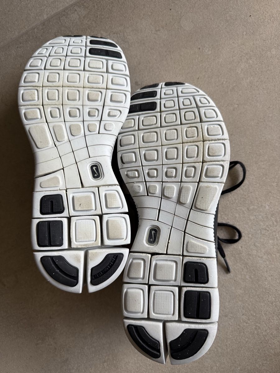 Nike Chaussures hommes: Nike Free Run 3 – D'occasion à Schötz par Frantic 2