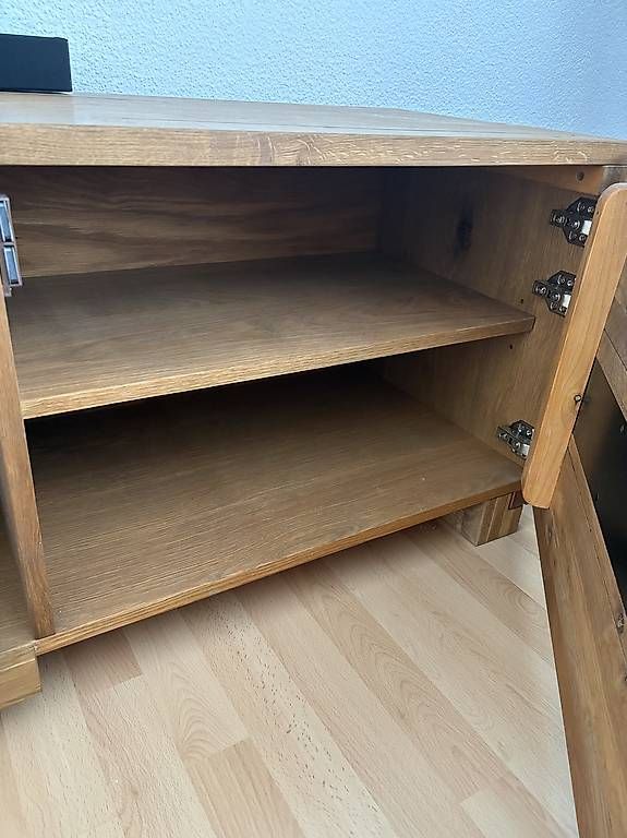 Conforama Mobili TV: Tv Kommode Massivholz – Usato da Lenzburg venduto da Florina55 2