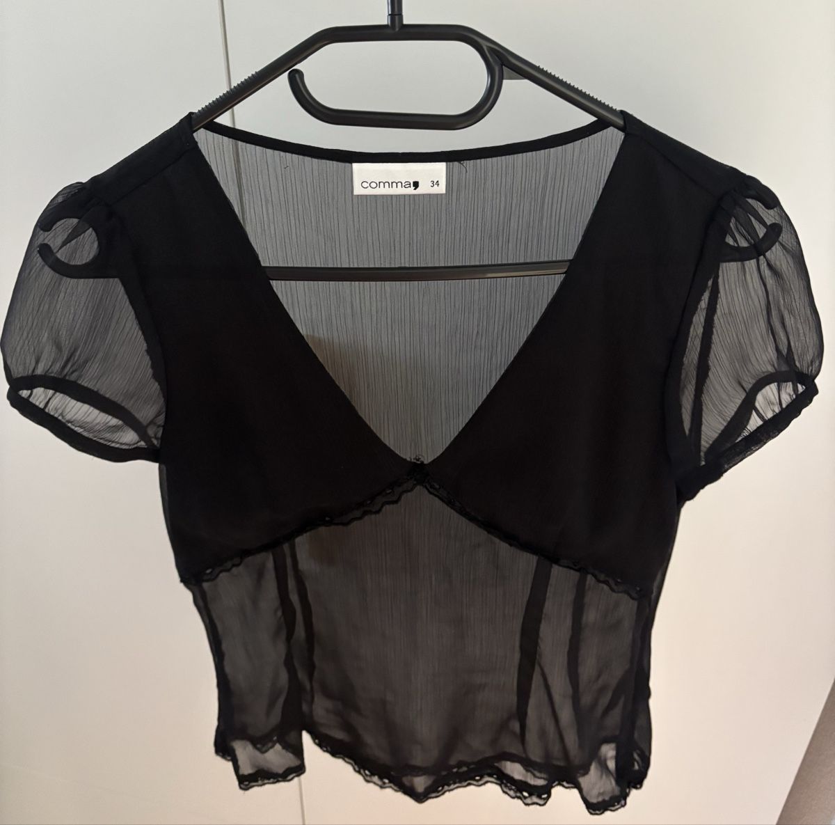 Comma Lots de vêtements: Kleid und Oberteil Comma, Grösse 34 – D'occasion à Geroldswil par ele_7hkp 3