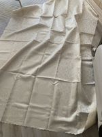Hochwertiger Tischdecke mit Blumenmuster - Elegante Optik!