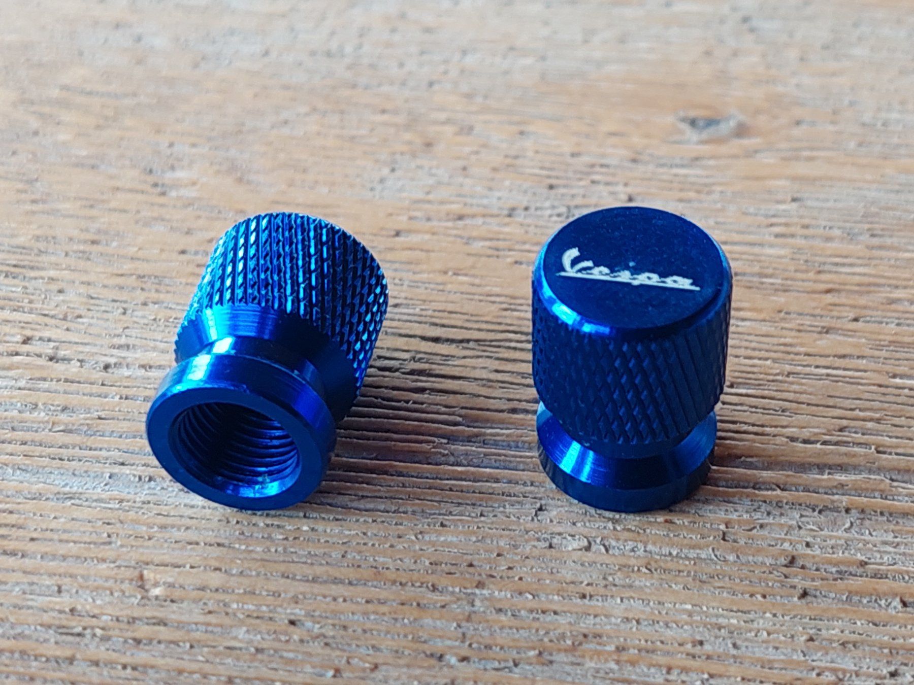 Vespa Tutti i ricambio per moto: Ventildeckeli Ventilkappen Vespa – Nuovo e nell'imballaggio originale da Zürich venduto da makimakimak 1