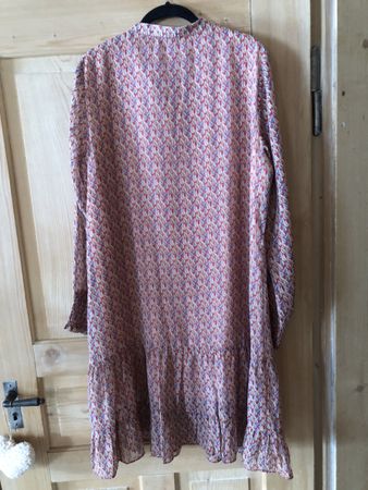 Attraktives Kleid von CONTINUE, Gr XL (s. Masse)