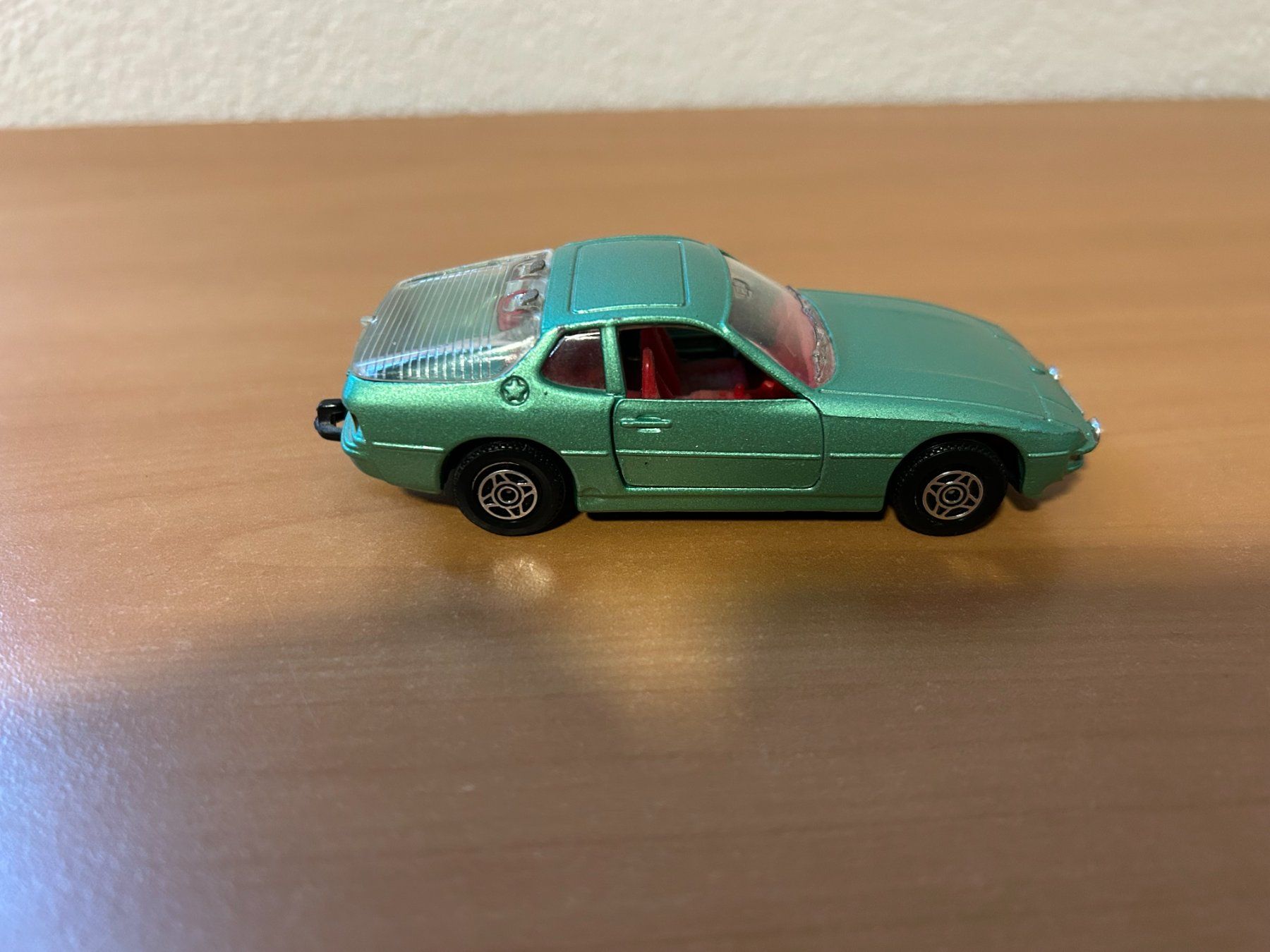 Corgi Toys Modellini d'auto: Porsche924 Corgi-Toys – Usato da Schafisheim venduto da Ducati57 7