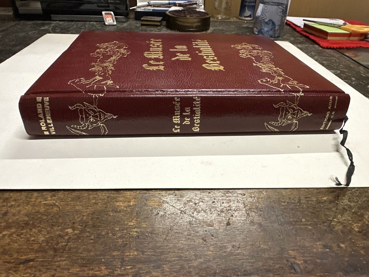 Libri: Le Musée de la Bestialité,1969,français. – Usato da Genève venduto da Tom6 7