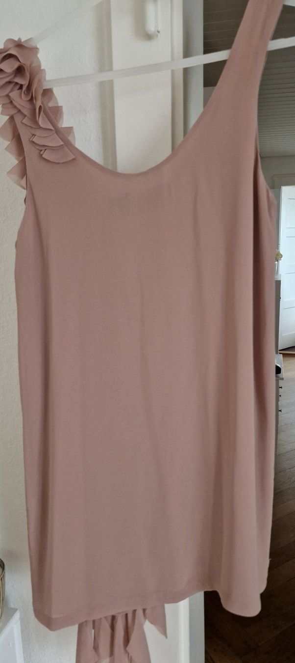 H&M Vestiti: Kleid NEU und ungetragen! – Nuovo (secondo la descrizione) da Küsnacht ZH venduto da 2011_ 4